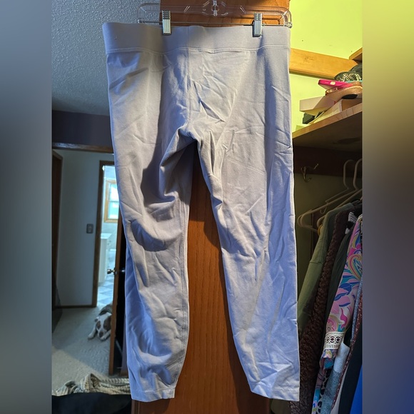 Light Lavender Nike leggings - Picture 2 of 4